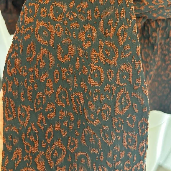 NWOT - Hutch for Anthropologie Brocade Wrap Top Puff Sleeve Tie Waist Size M - Picture 6 of 8